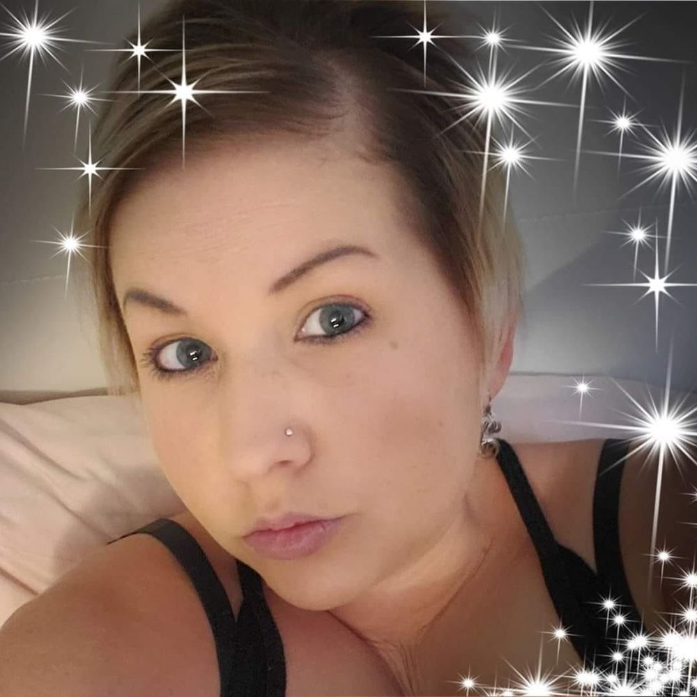 Meet your Posher, Alyssa